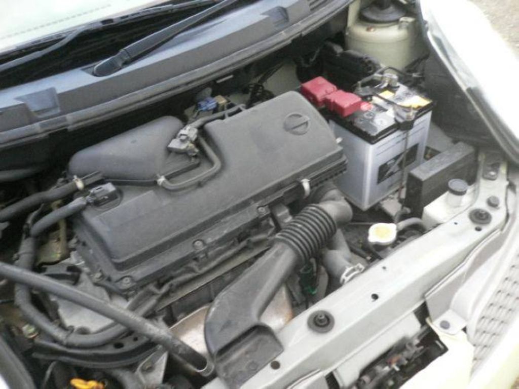 2003 Nissan March