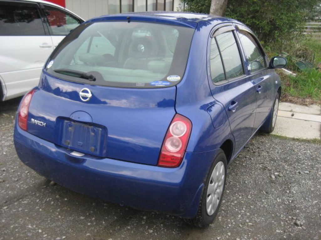 2003 Nissan March
