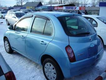 2003 Nissan March