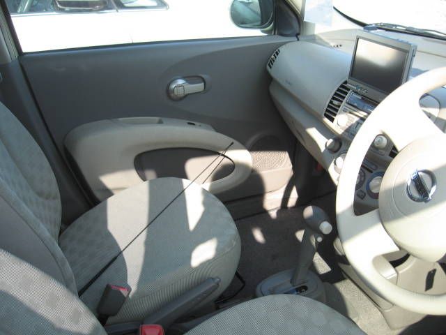 2003 Nissan March