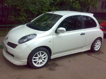 Nissan March