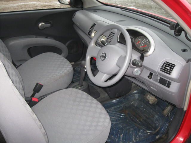 2003 Nissan March