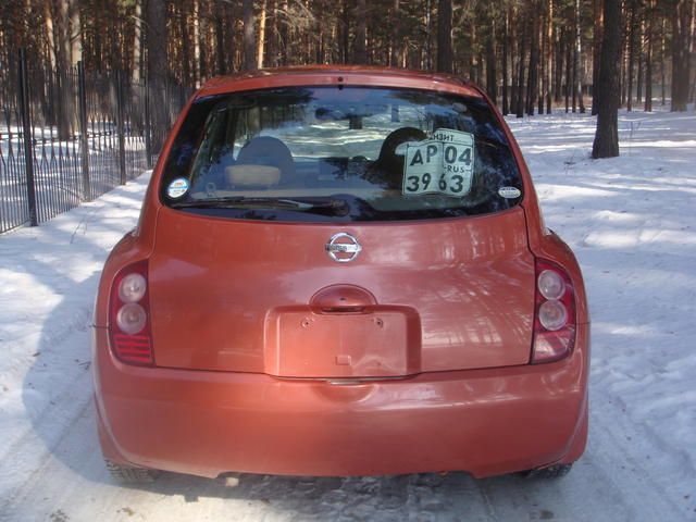 2003 Nissan March