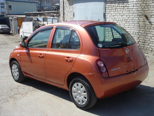 2003 Nissan March