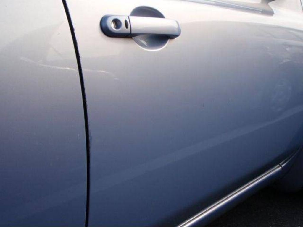 2003 Nissan March