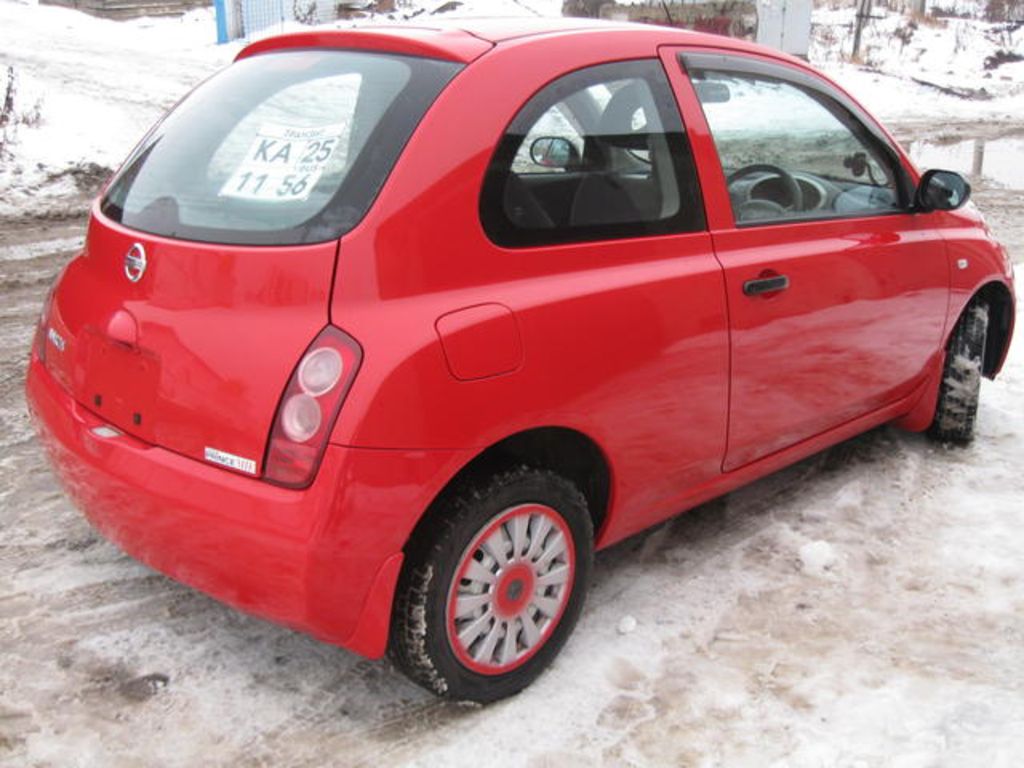 2003 Nissan March