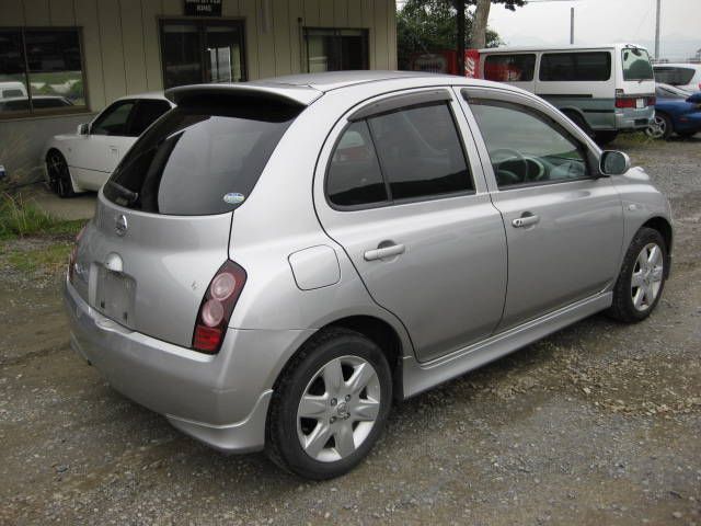 2003 Nissan March