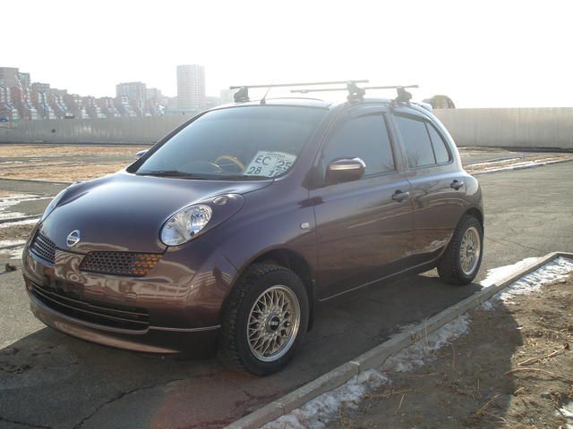 2003 Nissan March