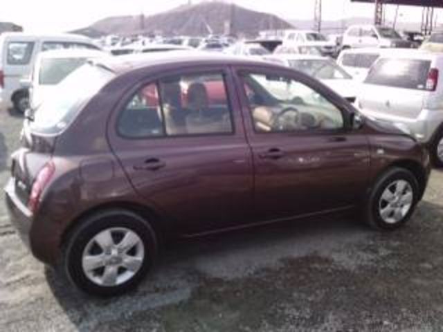 2003 Nissan March