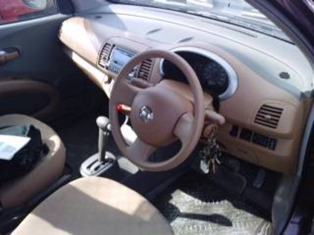 2003 Nissan March