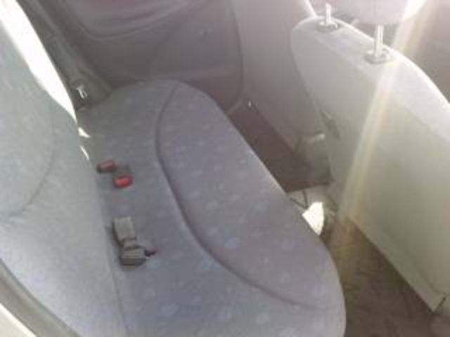 2003 Nissan March