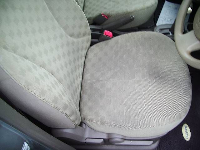 2003 Nissan March
