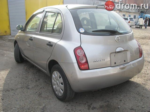 2003 Nissan March