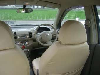 2003 Nissan March