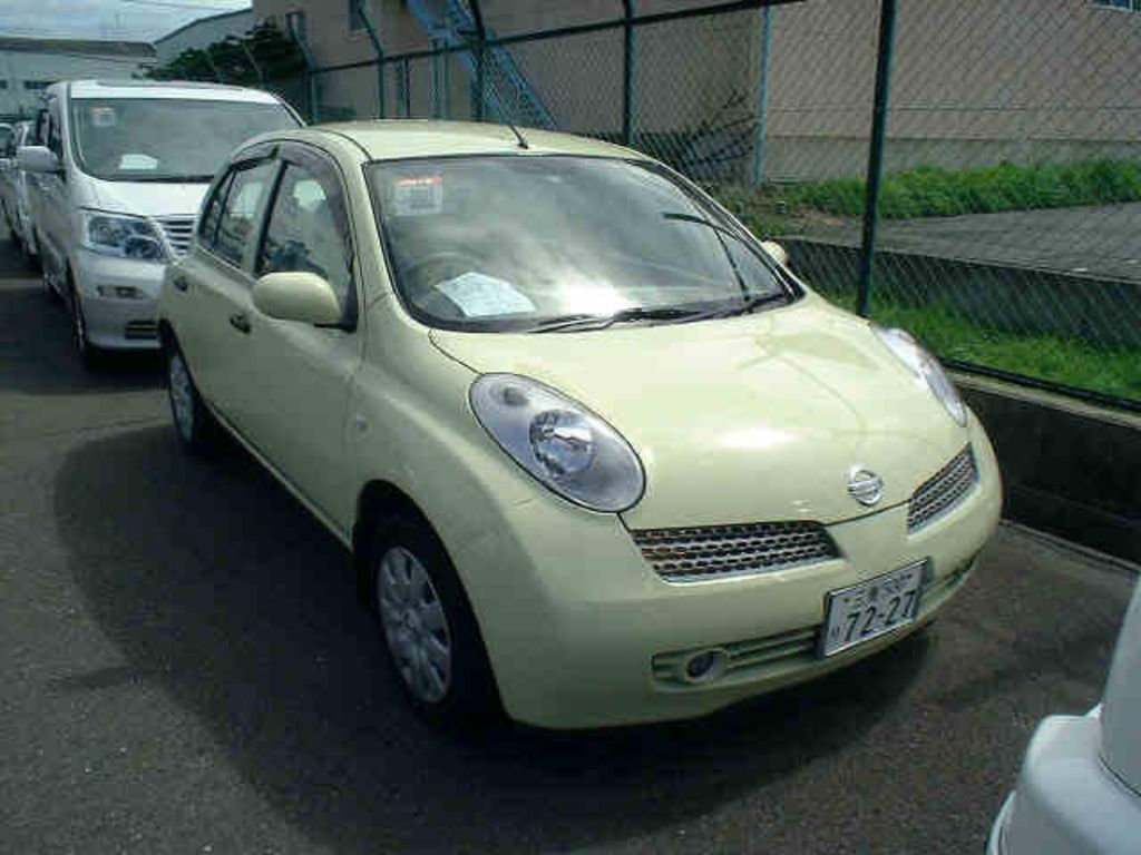 2003 Nissan March