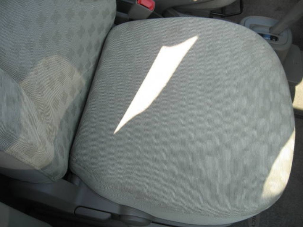 2003 Nissan March