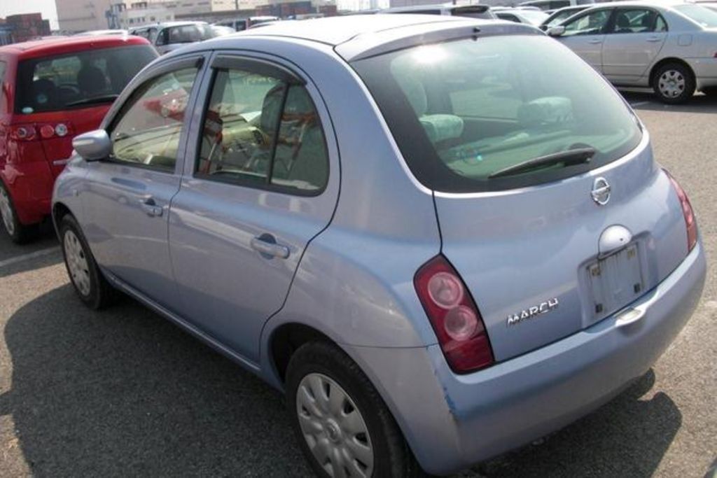 2003 Nissan March