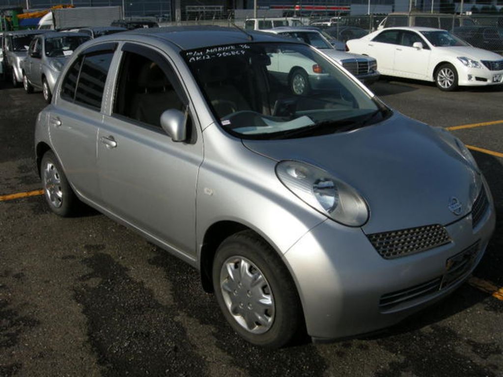 2003 Nissan March