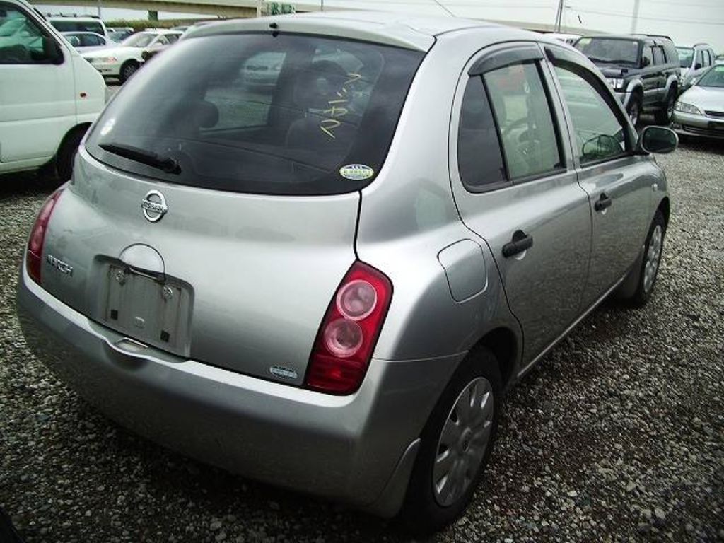 2003 Nissan March