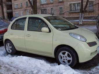 2003 Nissan March