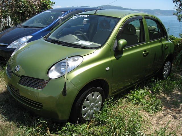 2003 Nissan March