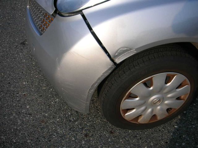 2003 Nissan March