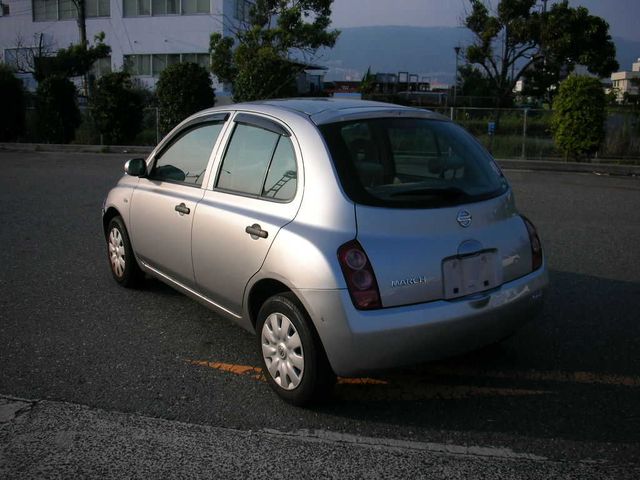 2003 Nissan March
