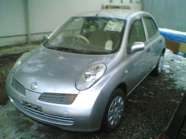 2003 Nissan March