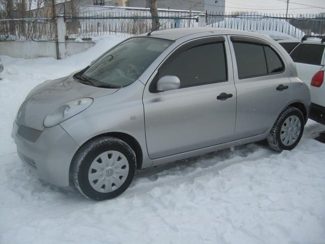 2003 Nissan March
