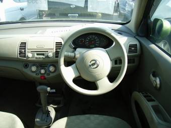 2003 Nissan March Photos