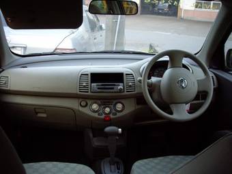 2003 Nissan March Pictures