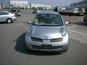 2003 Nissan March Pictures