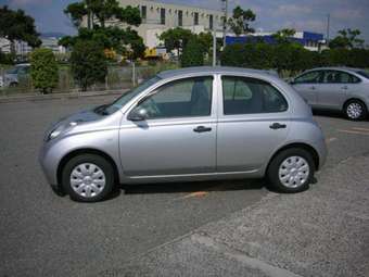 2003 Nissan March Pictures