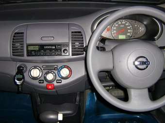 2003 Nissan March Images