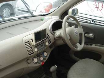 2003 Nissan March Pictures