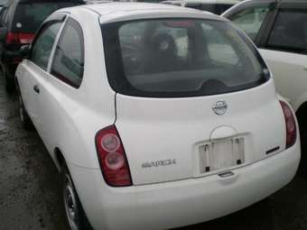 2003 Nissan March Photos