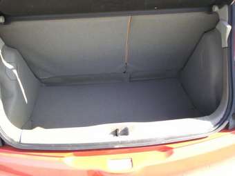 2003 Nissan March Pictures