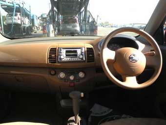 2003 Nissan March Photos