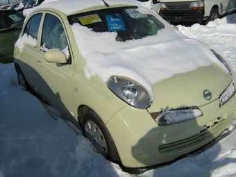 2003 Nissan March Pictures