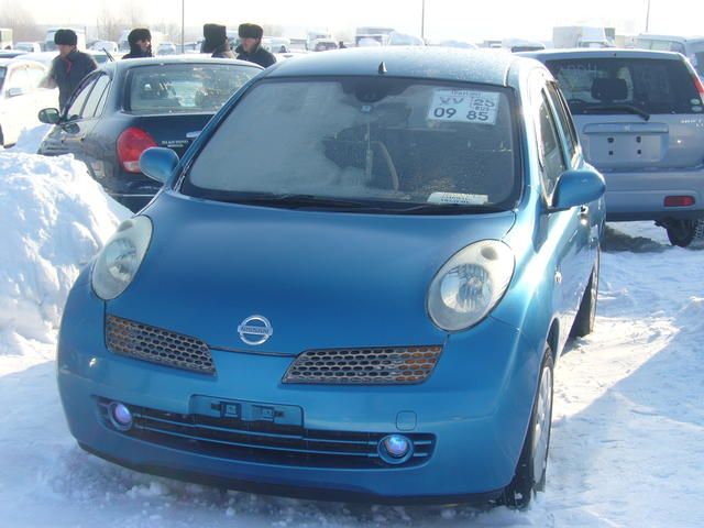 2003 Nissan March