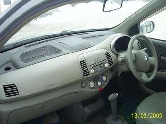 2003 Nissan March Pictures