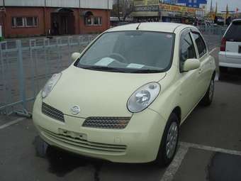 2003 Nissan March Pictures