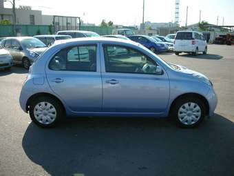 2003 Nissan March Photos