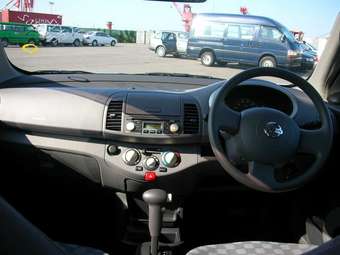 2003 Nissan March Images