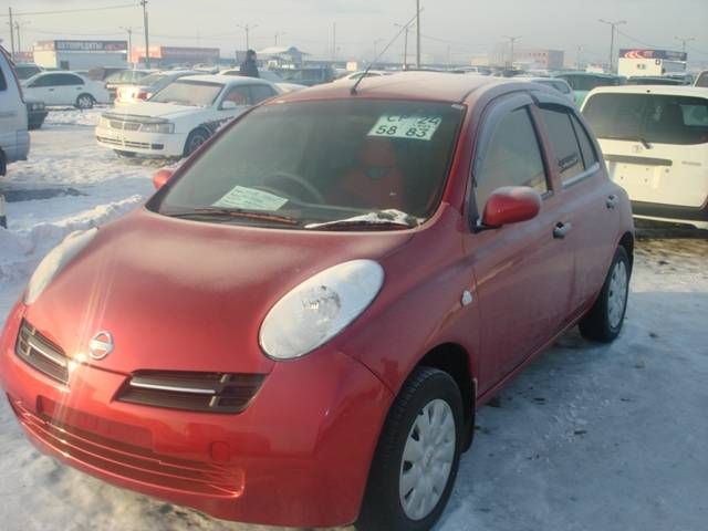 2003 Nissan March