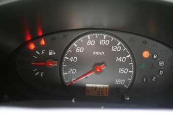 2003 Nissan March Pictures