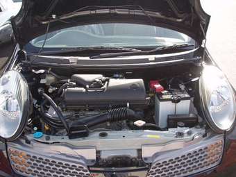 2003 Nissan March Pictures
