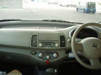 2003 Nissan March Pictures
