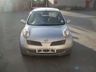 2003 Nissan March Pictures