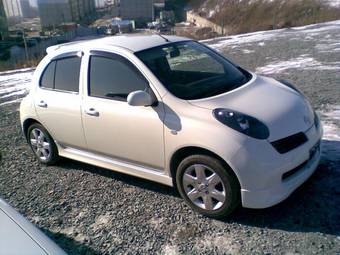 2003 Nissan March Pictures